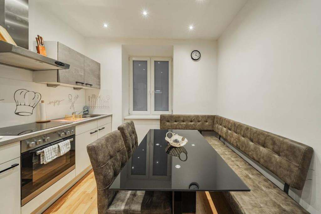 2 Bedroom Classy Near Belvedere Castle Appartement